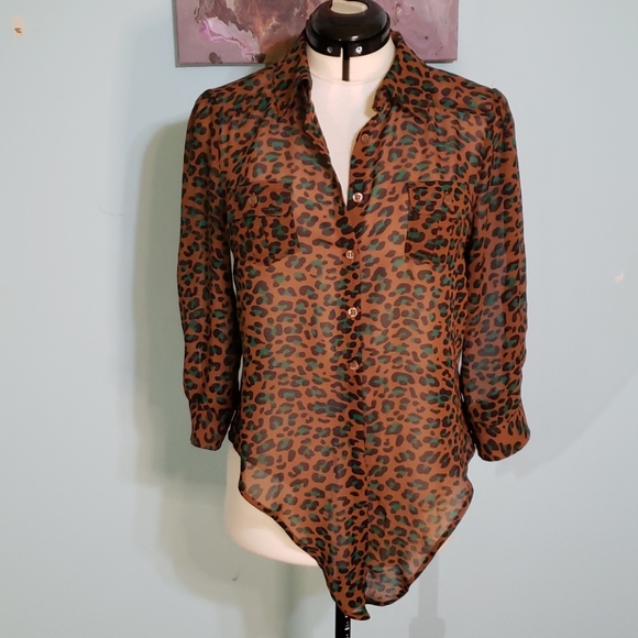 Mine...Sheer, leopard print shirt - Picture 10 of 13